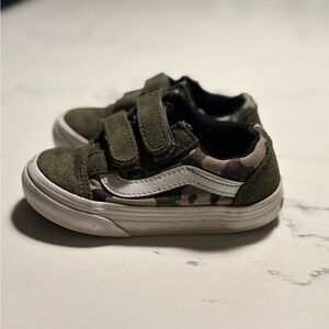 Vans Green Camouflage Sneakers toddler 6.5